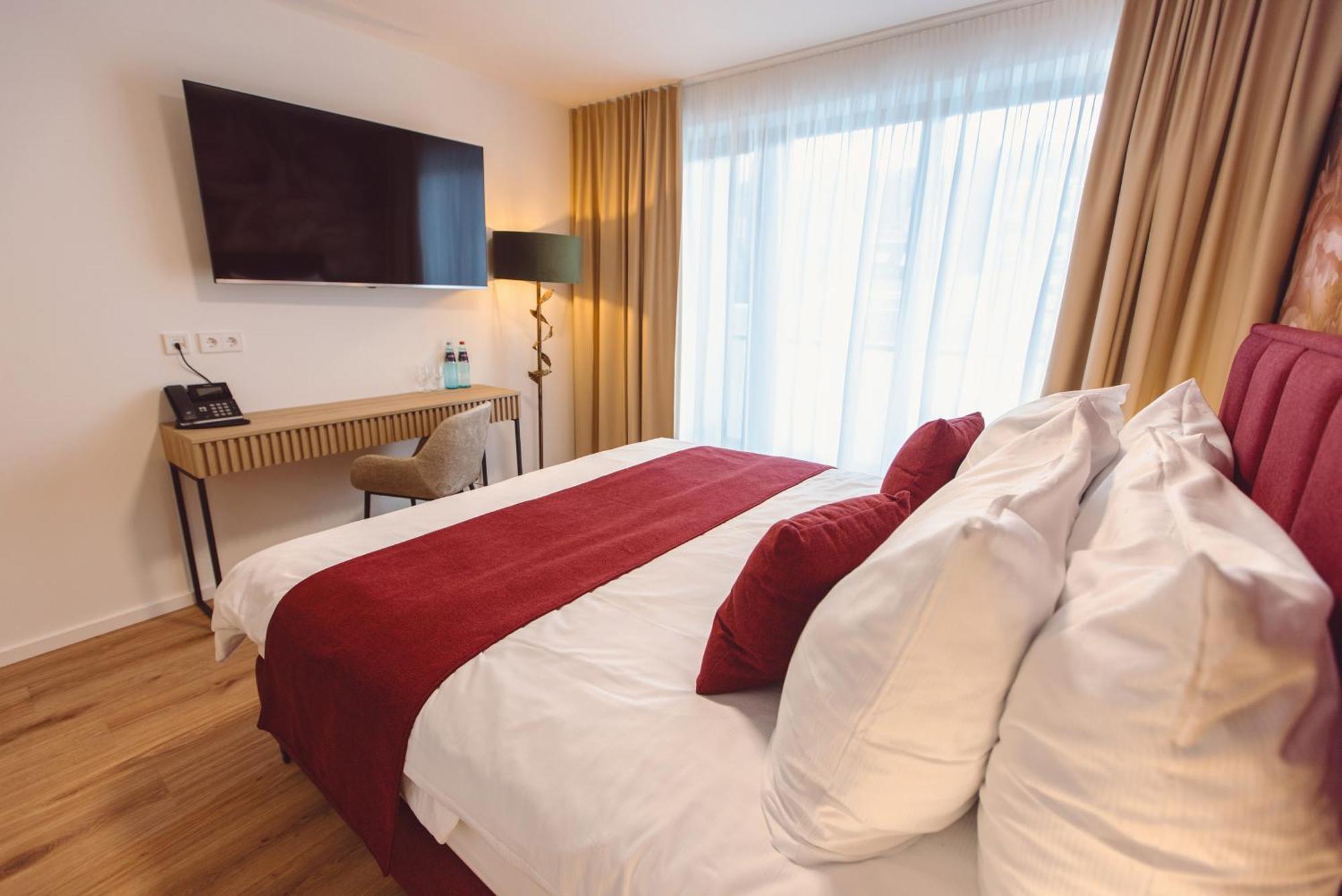 Hotel Am Rathaus Фрайбург Екстериор снимка