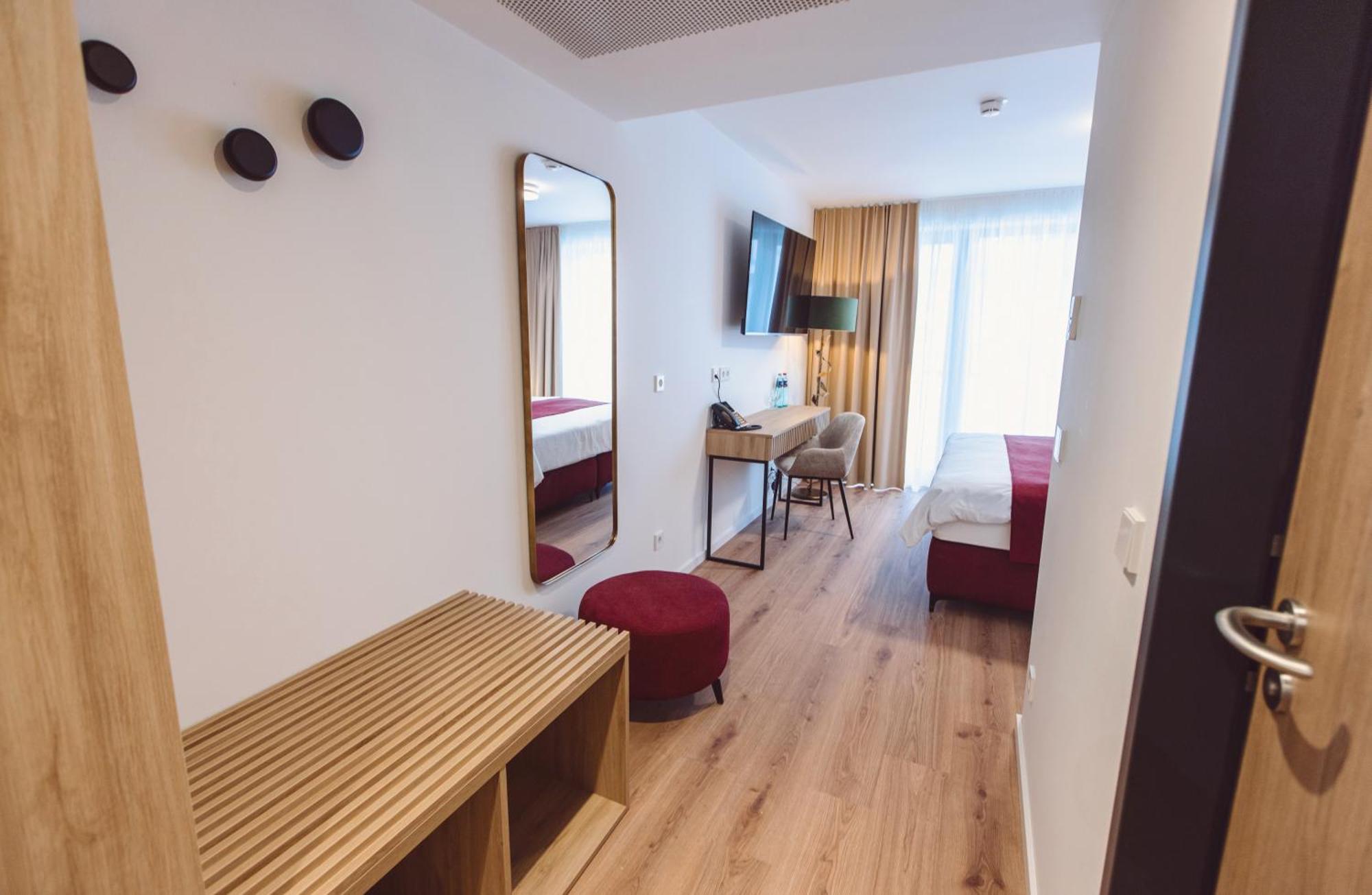 Hotel Am Rathaus Фрайбург Екстериор снимка