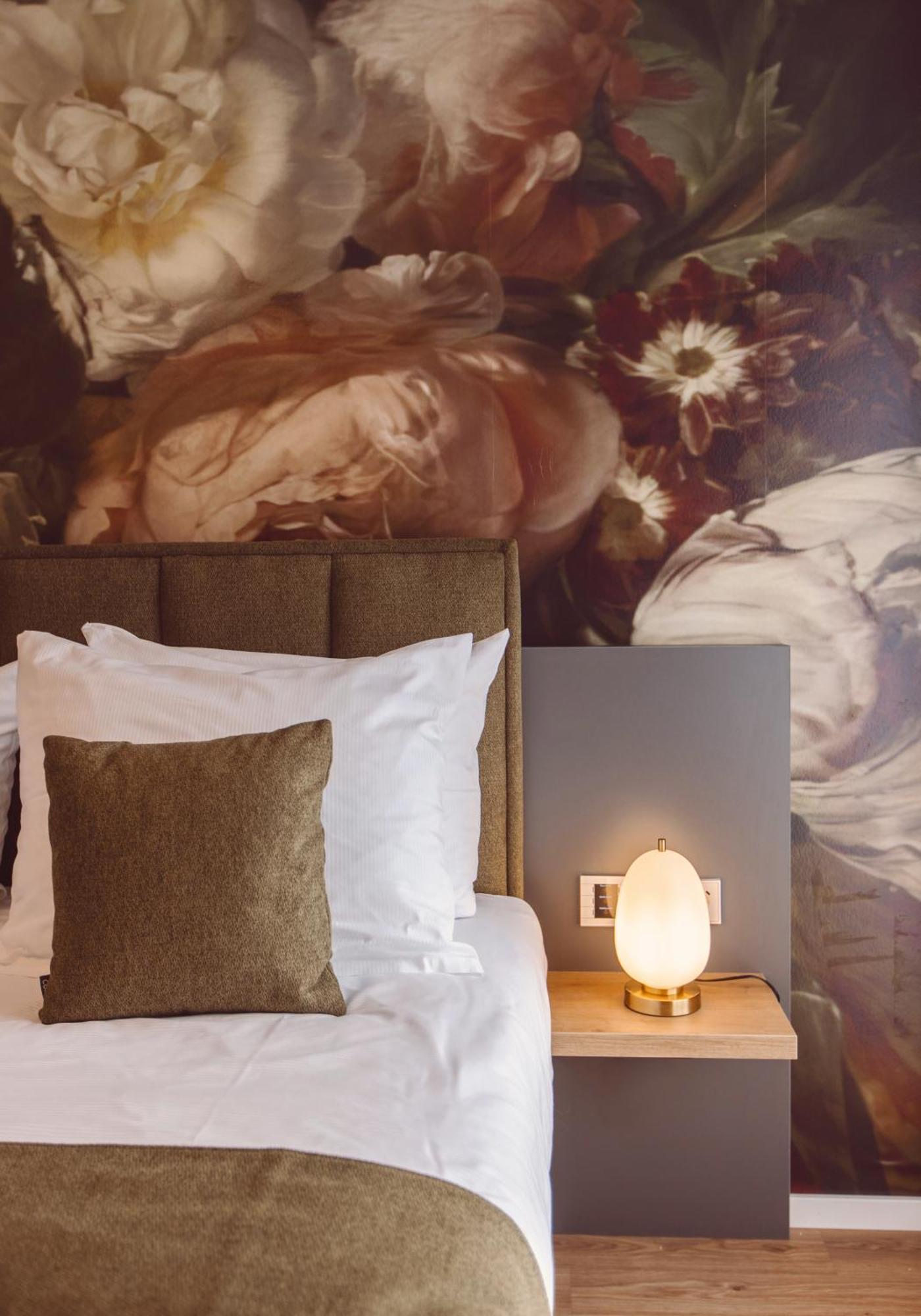 Hotel Am Rathaus Фрайбург Екстериор снимка